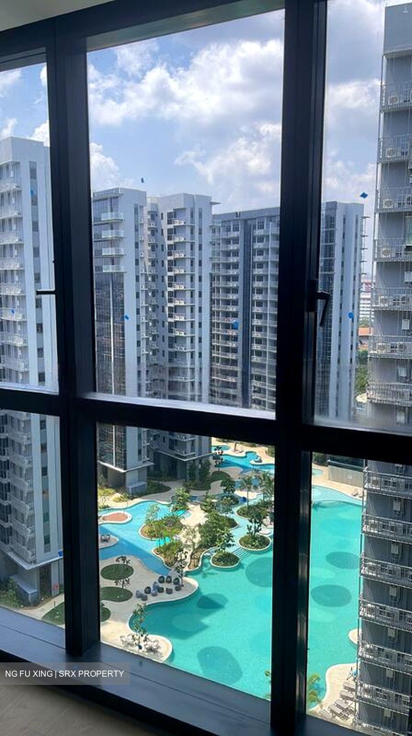 The Florence Residences (D19), Apartment #454884741